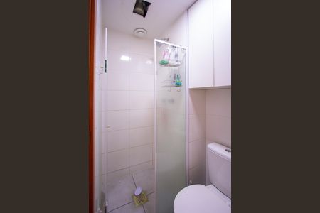 Apartamento para alugar com 56m², 2 quartos e 1 vaga Apartamento para alugar com 56m², 2 quartos e 1 vagaBanheiro
