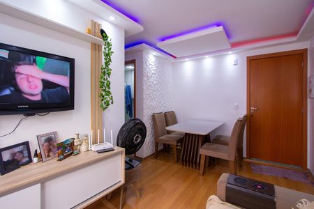 Apartamento para alugar com 56m², 2 quartos e 1 vaga Apartamento para alugar com 56m², 2 quartos e 1 vagaSala