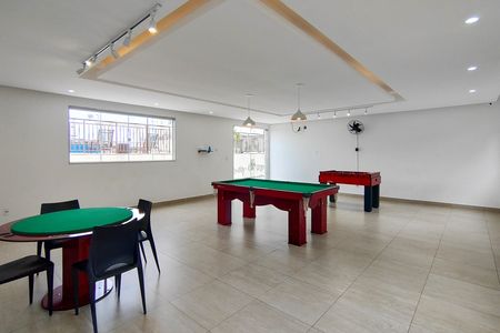 Apartamento para alugar com 56m², 2 quartos e 1 vaga Apartamento para alugar com 56m², 2 quartos e 1 vagaSala de Jogos
