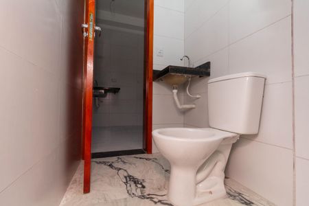 Apartamento para alugar com 31m², 2 quartos e sem vagaBanheiro