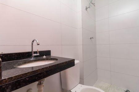 Apartamento para alugar com 31m², 2 quartos e sem vagaBanheiro