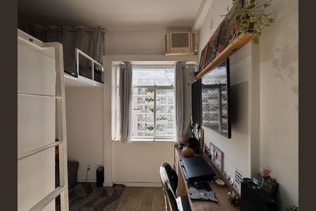 Apartamento à venda com 23m², 1 quarto e sem vagaSala/Quarto