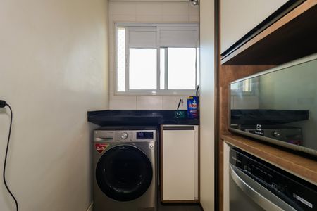 Apartamento à venda com 73m², 3 quartos e 1 vagaÁrea de Serviço