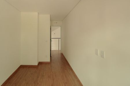 Casa à venda com 210m², 3 quartos e 4 vagas Casa à venda com 210m², 3 quartos e 4 vagasSuíte 3