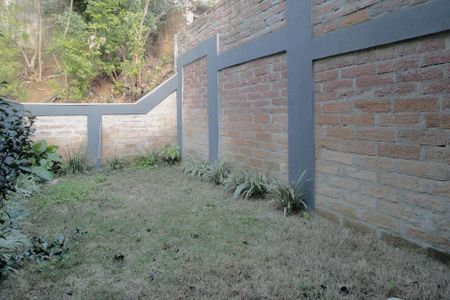 Casa à venda com 210m², 3 quartos e 4 vagas Casa à venda com 210m², 3 quartos e 4 vagasQuintal