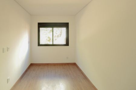 Casa à venda com 210m², 3 quartos e 4 vagas Casa à venda com 210m², 3 quartos e 4 vagasSuíte 3