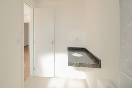 Casa à venda com 210m², 3 quartos e 4 vagas Casa à venda com 210m², 3 quartos e 4 vagasBanheiro da Suíte 1