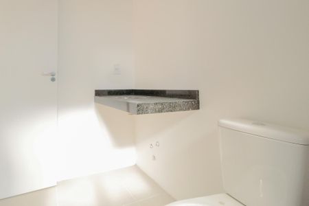 Casa à venda com 210m², 3 quartos e 4 vagas Casa à venda com 210m², 3 quartos e 4 vagasBanheiro da Suíte 1