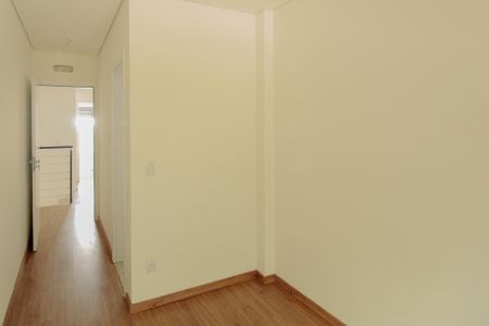 Casa à venda com 210m², 3 quartos e 4 vagas Casa à venda com 210m², 3 quartos e 4 vagasSuíte 2