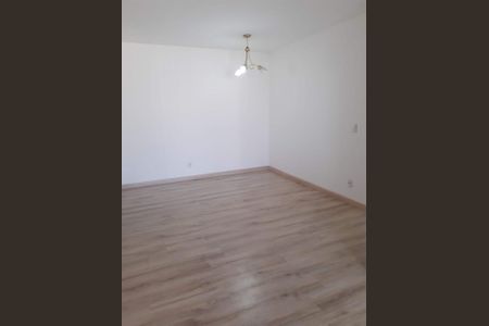 Apartamento à venda com 65m², 2 quartos e 1 vagaSala