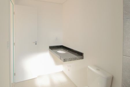 Casa à venda com 210m², 3 quartos e 4 vagas Casa à venda com 210m², 3 quartos e 4 vagasBanheiro da Suíte 1