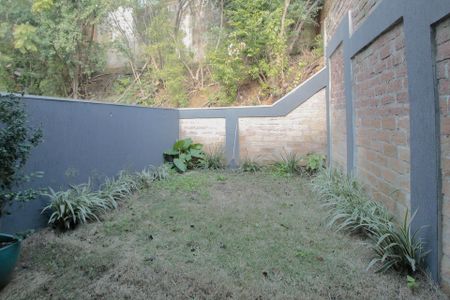 Casa à venda com 210m², 3 quartos e 4 vagas Casa à venda com 210m², 3 quartos e 4 vagasÁrea Externa