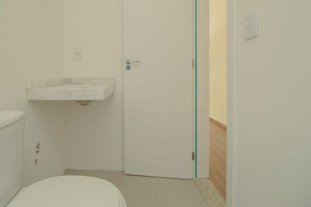 Casa à venda com 210m², 3 quartos e 4 vagas Casa à venda com 210m², 3 quartos e 4 vagasBanheiro da Suíte 2