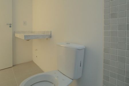 Casa à venda com 210m², 3 quartos e 4 vagas Casa à venda com 210m², 3 quartos e 4 vagasBanheiro da Suíte 3