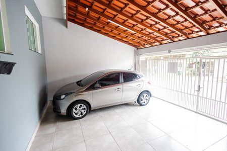 Casa à venda com 75m², 2 quartos e 1 vaga Casa à venda com 75m², 2 quartos e 1 vagaGaragem