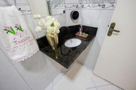 Casa à venda com 75m², 2 quartos e 1 vaga Casa à venda com 75m², 2 quartos e 1 vagaLavabo da Sala