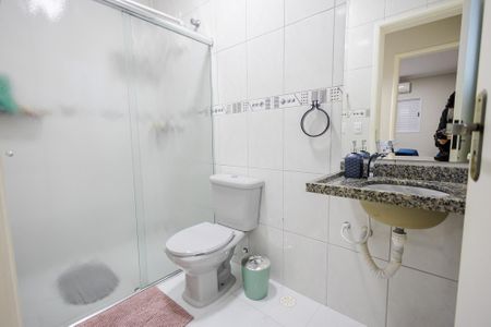 Casa à venda com 75m², 2 quartos e 1 vaga Casa à venda com 75m², 2 quartos e 1 vagaBanheiro 2