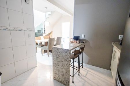 Casa à venda com 75m², 2 quartos e 1 vaga Casa à venda com 75m², 2 quartos e 1 vagaCozinha