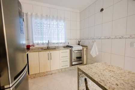 Casa à venda com 75m², 2 quartos e 1 vaga Casa à venda com 75m², 2 quartos e 1 vagaCozinha