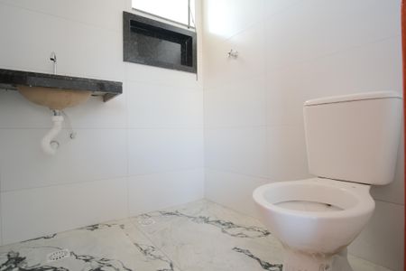 Apartamento à venda com 55m², 2 quartos e sem vagaBanheiro