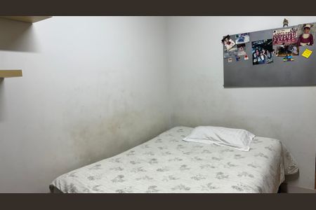 Apartamento à venda com 172m², 4 quartos e 2 vagasQuarto 4