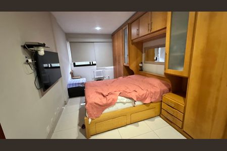 Apartamento à venda com 172m², 4 quartos e 2 vagasSuíte