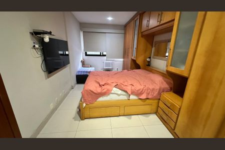 Apartamento à venda com 172m², 4 quartos e 2 vagasSuíte