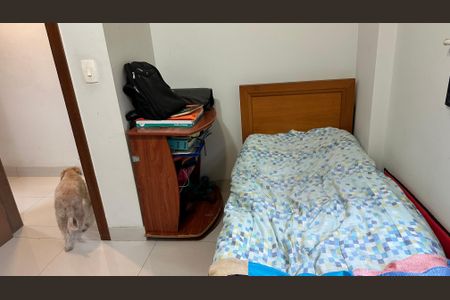 Apartamento à venda com 172m², 4 quartos e 2 vagasQuarto 2