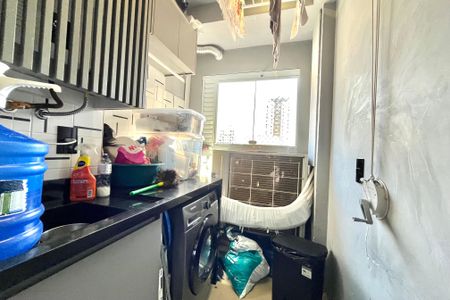 Apartamento à venda com 82m², 3 quartos e 1 vagaÁrea de Serviço