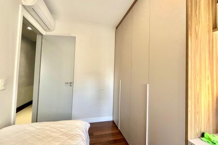 Apartamento à venda com 82m², 3 quartos e 1 vagaQuarto 2