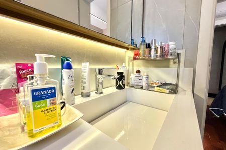 Apartamento à venda com 82m², 3 quartos e 1 vagaBanheiro da Suíte