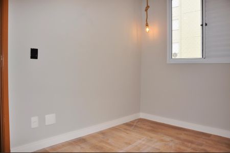 Apartamento à venda com 42m², 2 quartos e 1 vaga Apartamento à venda com 42m², 2 quartos e 1 vagaQuarto 1