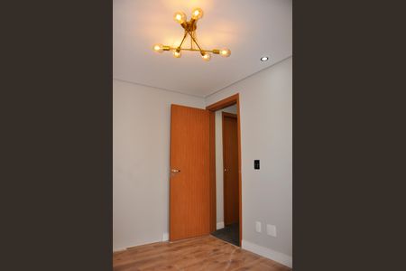 Apartamento à venda com 42m², 2 quartos e 1 vaga Apartamento à venda com 42m², 2 quartos e 1 vagaQuarto 1