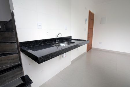 Apartamento à venda com 104m², 2 quartos e 2 vagasCozinha