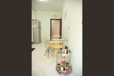 Casa à venda com 248m², 4 quartos e 10 vagasCozinha