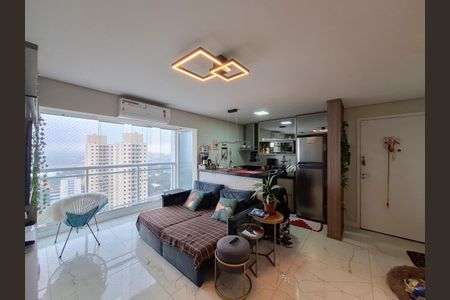 Apartamento à venda com 38m², 1 quarto e sem vaga Apartamento à venda com 38m², 1 quarto e sem vagaSala