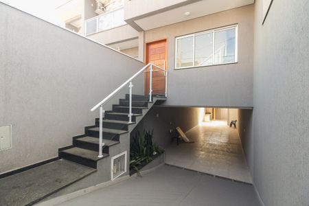 Casa para alugar com 180m², 2 quartos e 4 vagasFachada