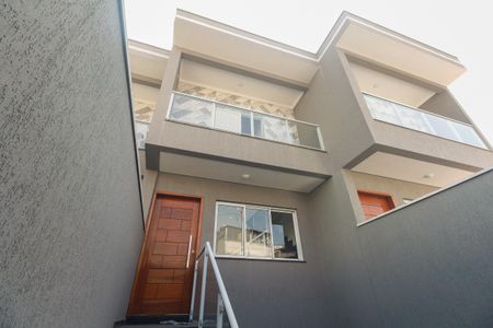 Casa para alugar com 180m², 2 quartos e 4 vagasFachada