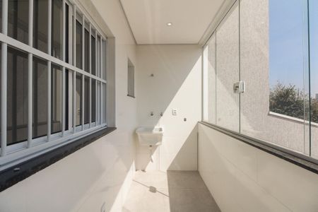 Casa para alugar com 180m², 2 quartos e 4 vagasÁrea de Serviço