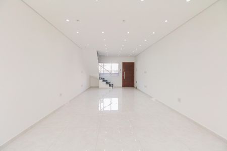 Casa para alugar com 180m², 2 quartos e 4 vagasSala