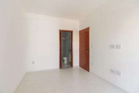 Casa para alugar com 180m², 2 quartos e 4 vagasSuíte