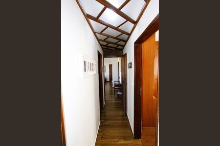 Apartamento para alugar com 166m², 3 quartos e 2 vagasCorredor