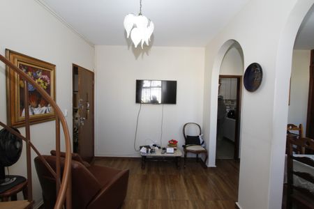 Apartamento para alugar com 166m², 3 quartos e 2 vagasSala