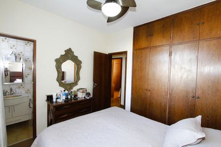 Apartamento para alugar com 166m², 3 quartos e 2 vagasSuíte