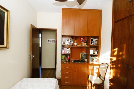 Apartamento para alugar com 166m², 3 quartos e 2 vagasQuarto 2