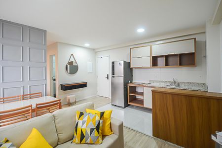 Sala/Cozinha de apartamento para alugar com 1 quarto, 42m² em Centro, São Bernardo do Campo
