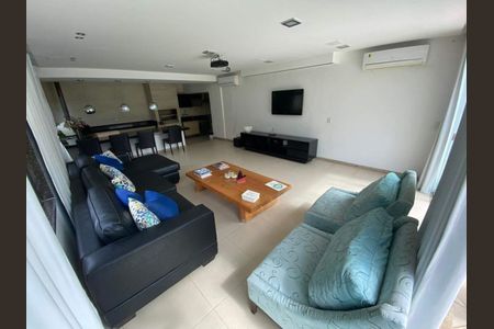 Casa à venda com 872m², 4 quartos e 4 vagas