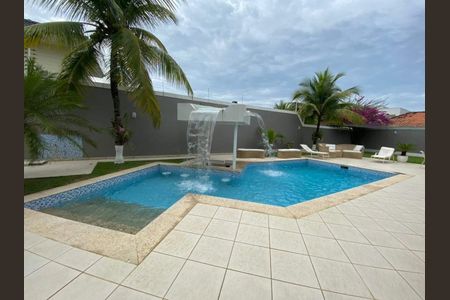 Casa à venda com 872m², 4 quartos e 4 vagas