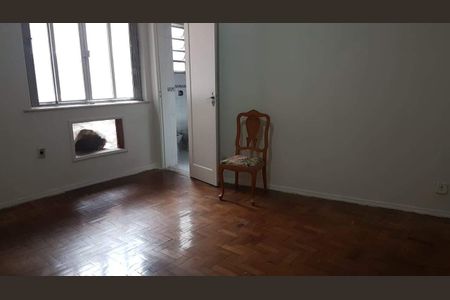 Apartamento à venda com 105m², 3 quartos e sem vaga