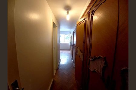 Apartamento à venda com 180m², 3 quartos e 1 vaga